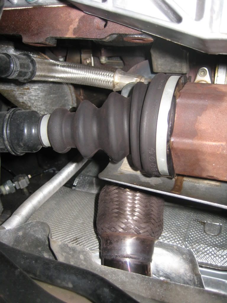 leaking passenger side inner cv boot? VW Vortex Volkswagen Forum